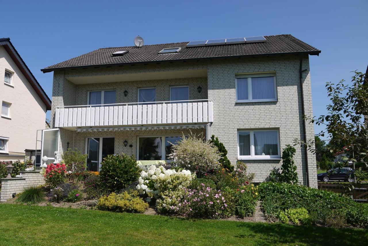 Ferienwohnung Und Gaestezimmer Iburgblick Bad Driburg Extérieur photo