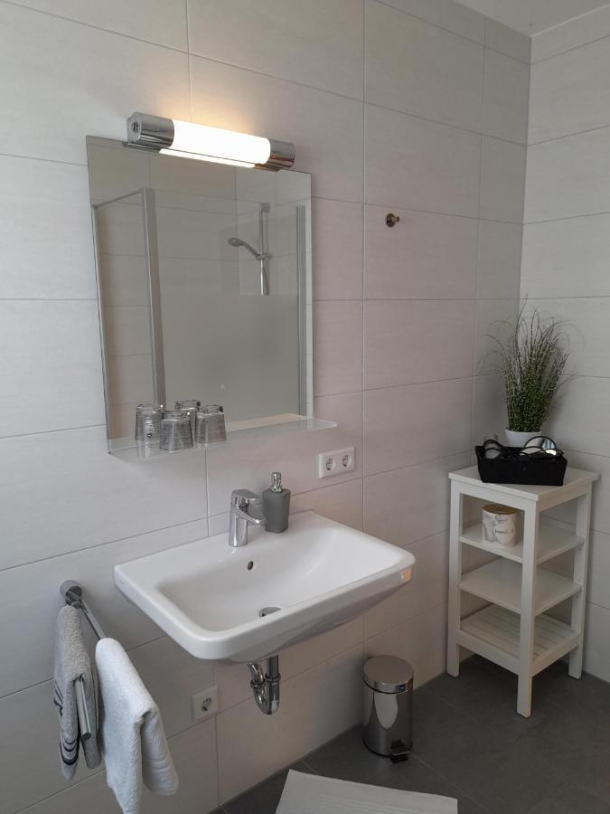 Ferienwohnung Und Gaestezimmer Iburgblick Bad Driburg Extérieur photo